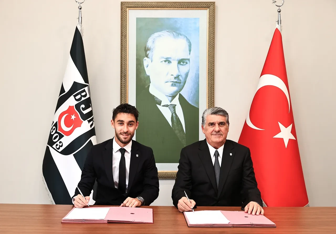 Beşiktaş, Kartal Kayra Yılmaz'ın sözleşmesini uzattı!