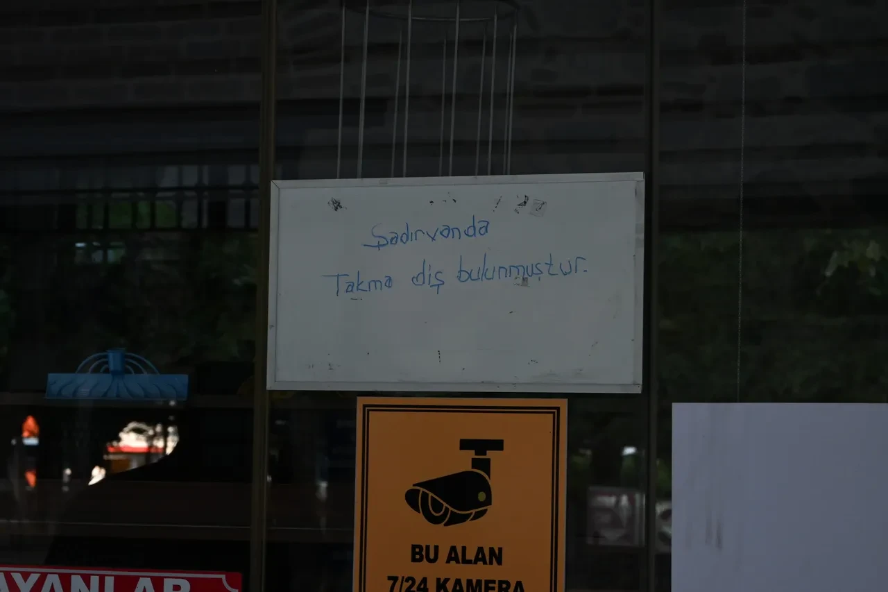 Bir şehir bu dişlerin sahibini arıyor! Her yere yazılar asıldı: 'Ben böyle bir olay görmedim'