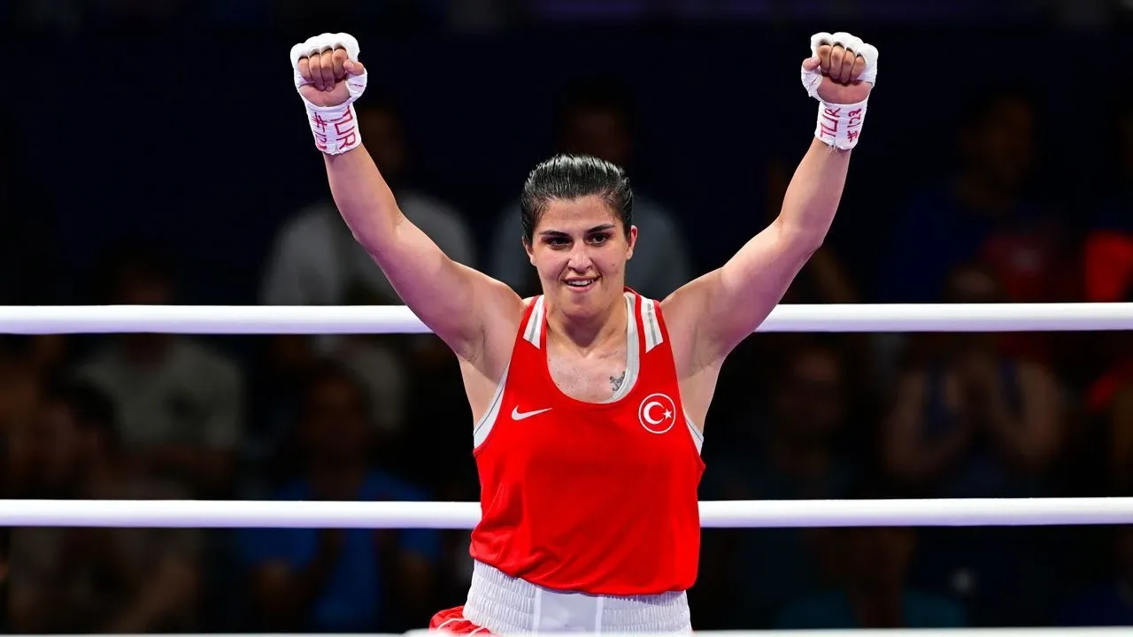 Busenaz Sürmeneli, Buse Naz Çakıroğlu maçı hangi kanalda, saat kaçta? Dünya Boks Şampiyonası çeyrek final maçları