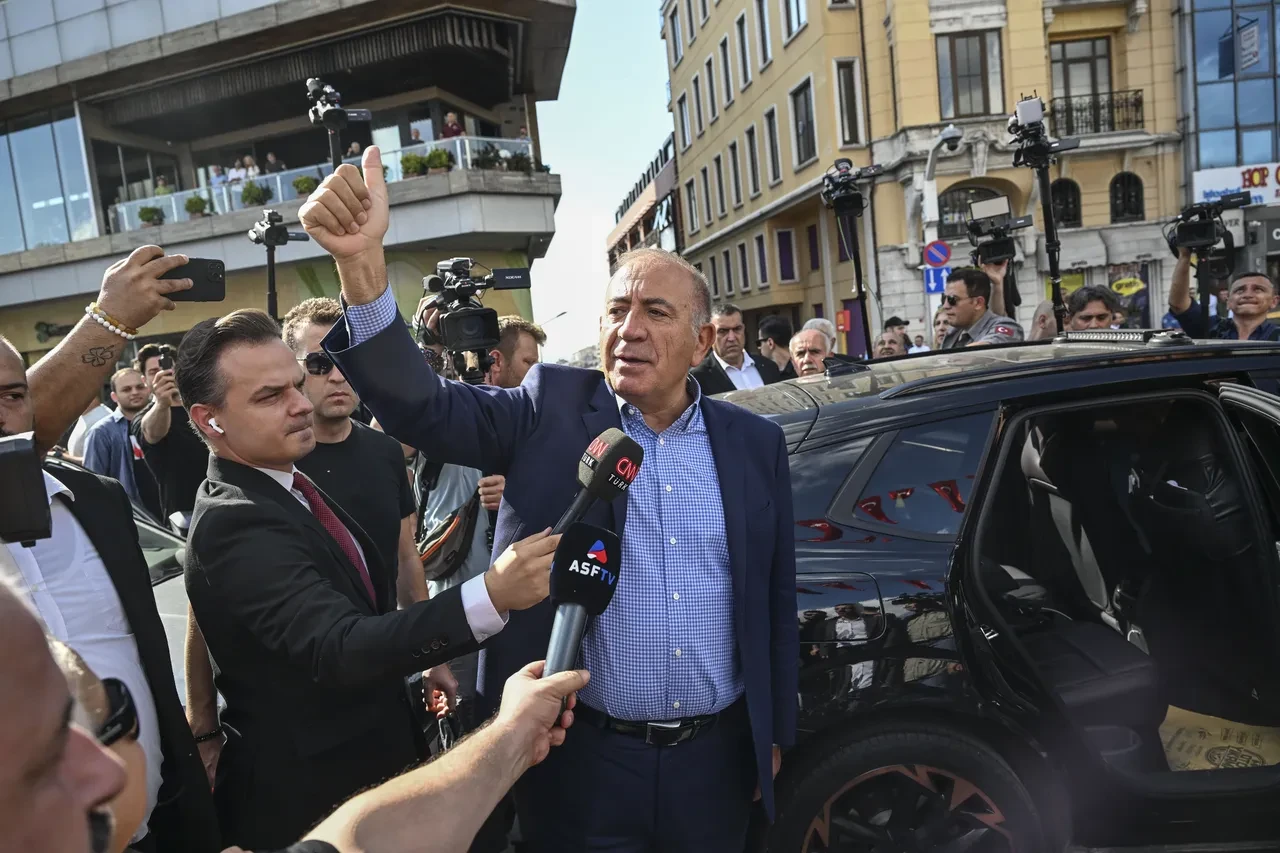 CHP'deki Gürsel Tekin krizini bu anket özetledi! CHP seçmeni faturayı Genel Merkez'e kesti