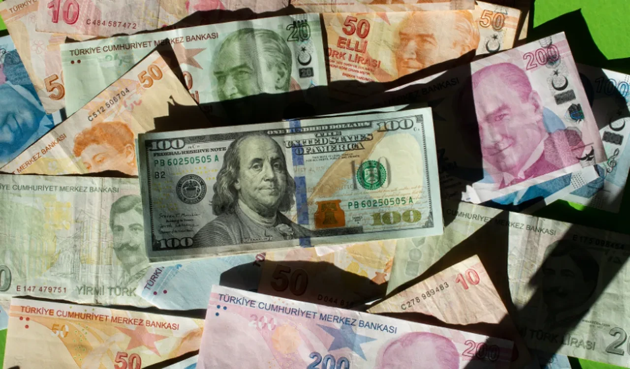 Hazine'nin eurobond ihracına 3 katı aşan talep
