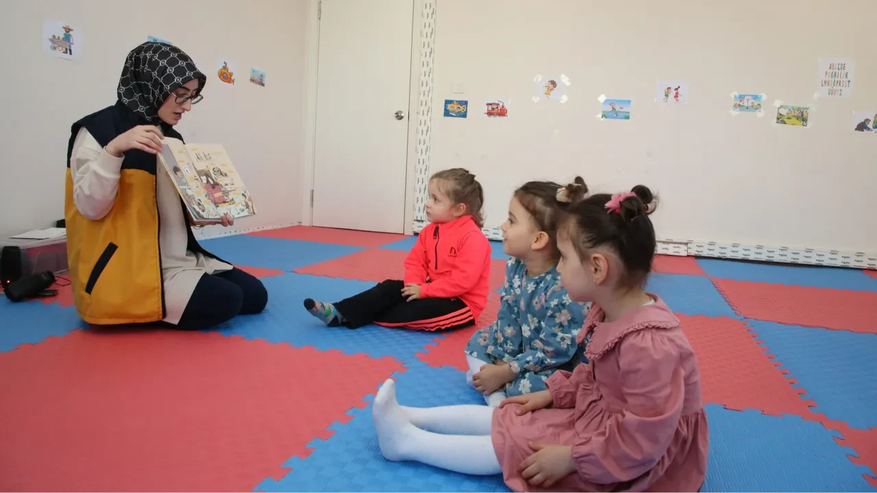 Sultanbeyli'de çocuklar için yeni dönem kreş hizmeti başlıyor