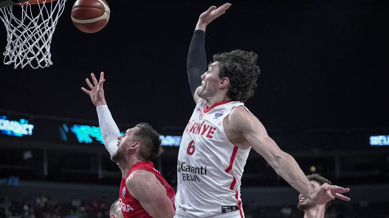 Türkiye Yunanistan basketbol maçı ne zaman, saat kaçta? EuroBasket yarı final takvimi
