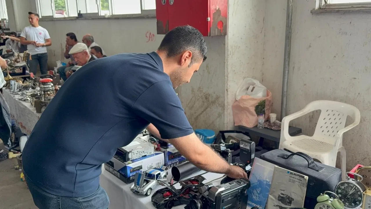 Afyon'da antika rüzgarı! Vatandaşlar akın etti