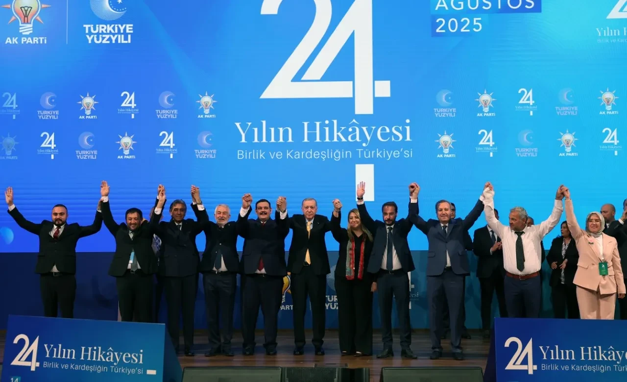 CHP’den AK Parti’ye geçen belediyeler! Kaç belediye AK Parti'ye geçti?