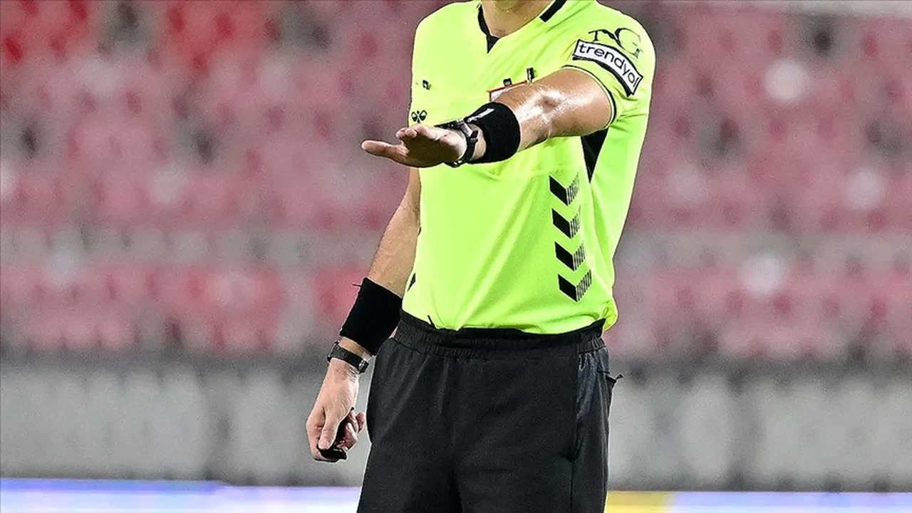 Eyüpspor Galatasaray maçının hakemi kim belli oldu! Batuhan Kolak Galatasaray karnesi, istatistikleri