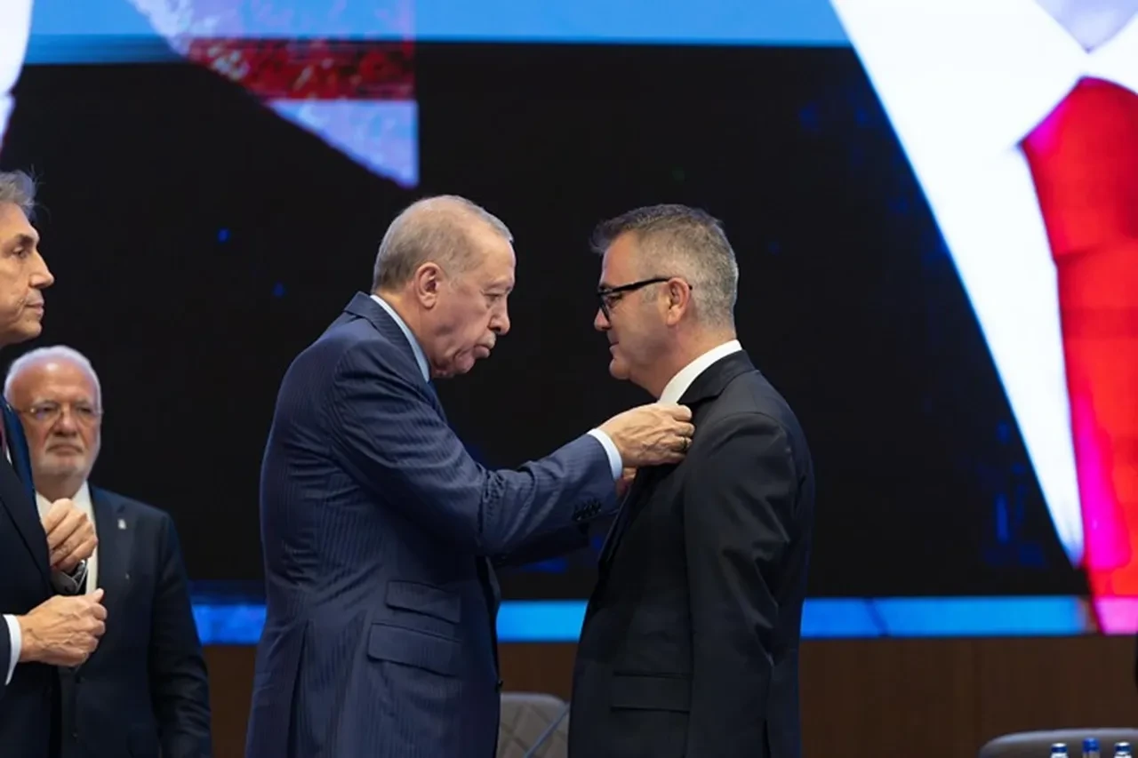 Hasan Ustaoğlu kimdir? Seydişehir Belediye Başkanı AK Parti'ye katıldı
