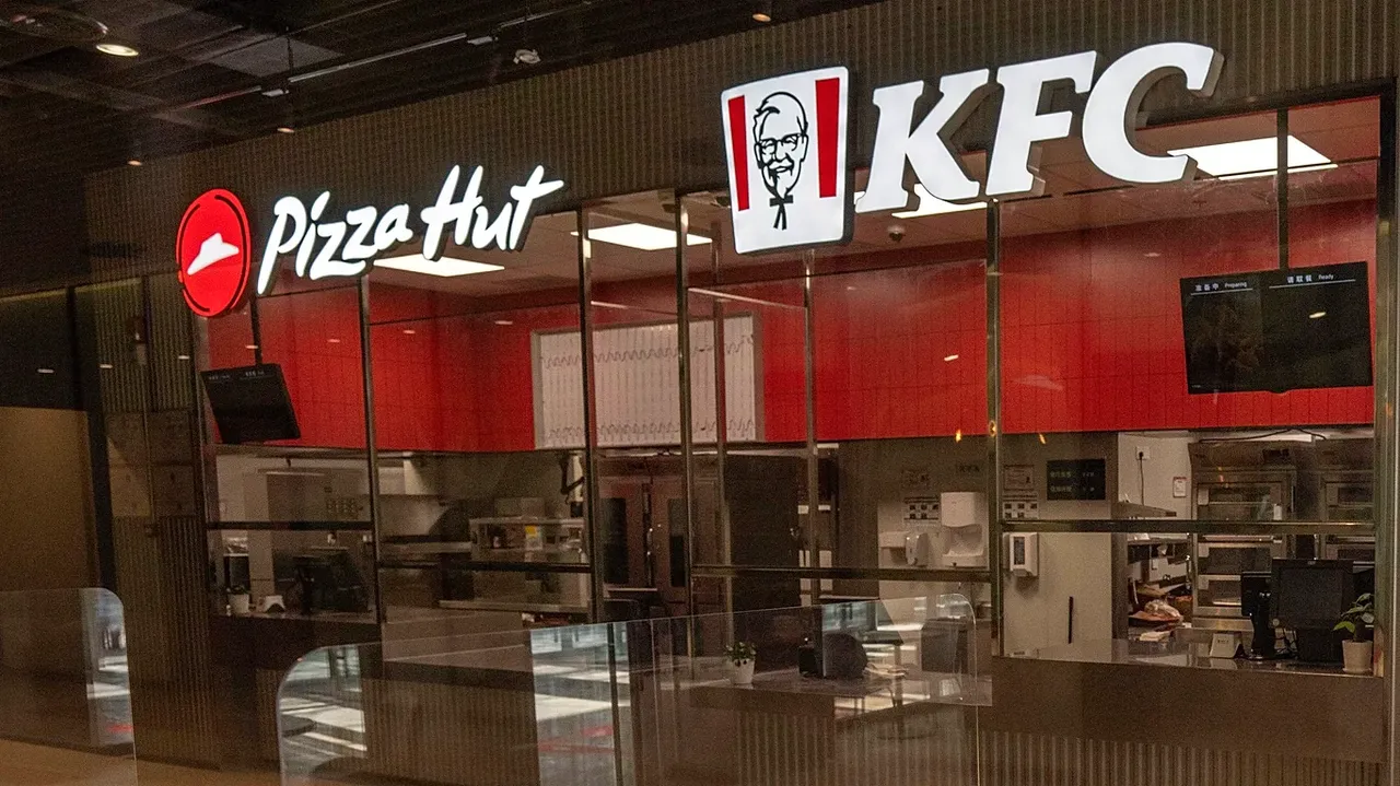 KFC Türkiye’ye dönüyor! Açılış için geri sayım başladı: İlk şubeler bu tarihte açılacak