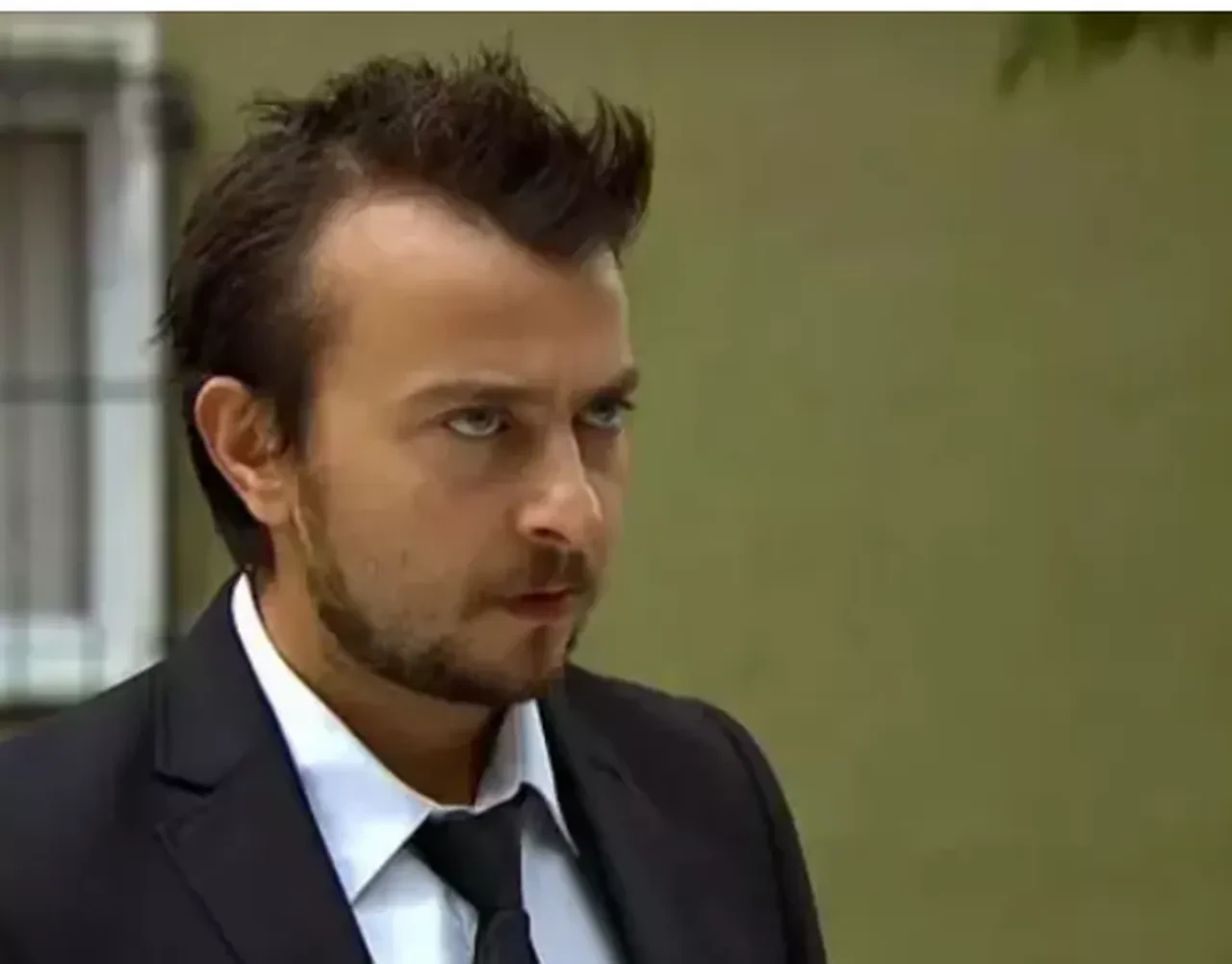 Komedi dizisi geliyor! Başrol Ali Atay oldu