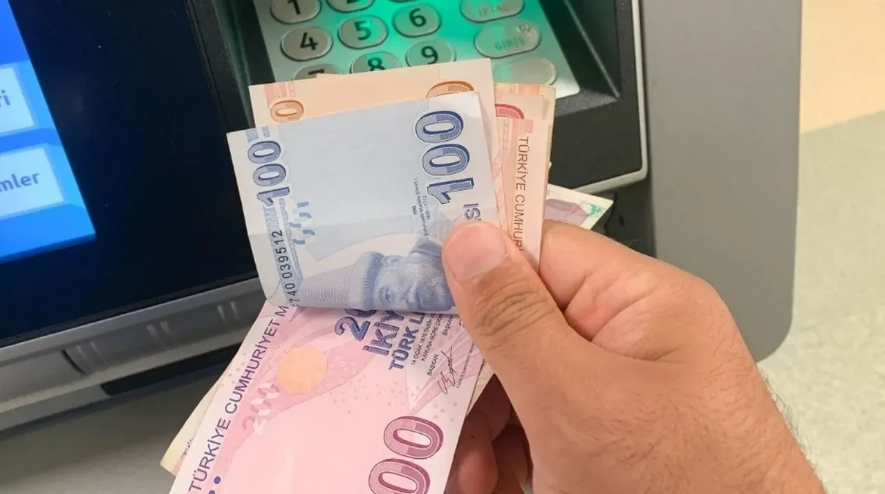 Tamamlayıcı Emeklilik Sistemi memurları kapsıyor mu? 2026'da yürürlüğe girecek