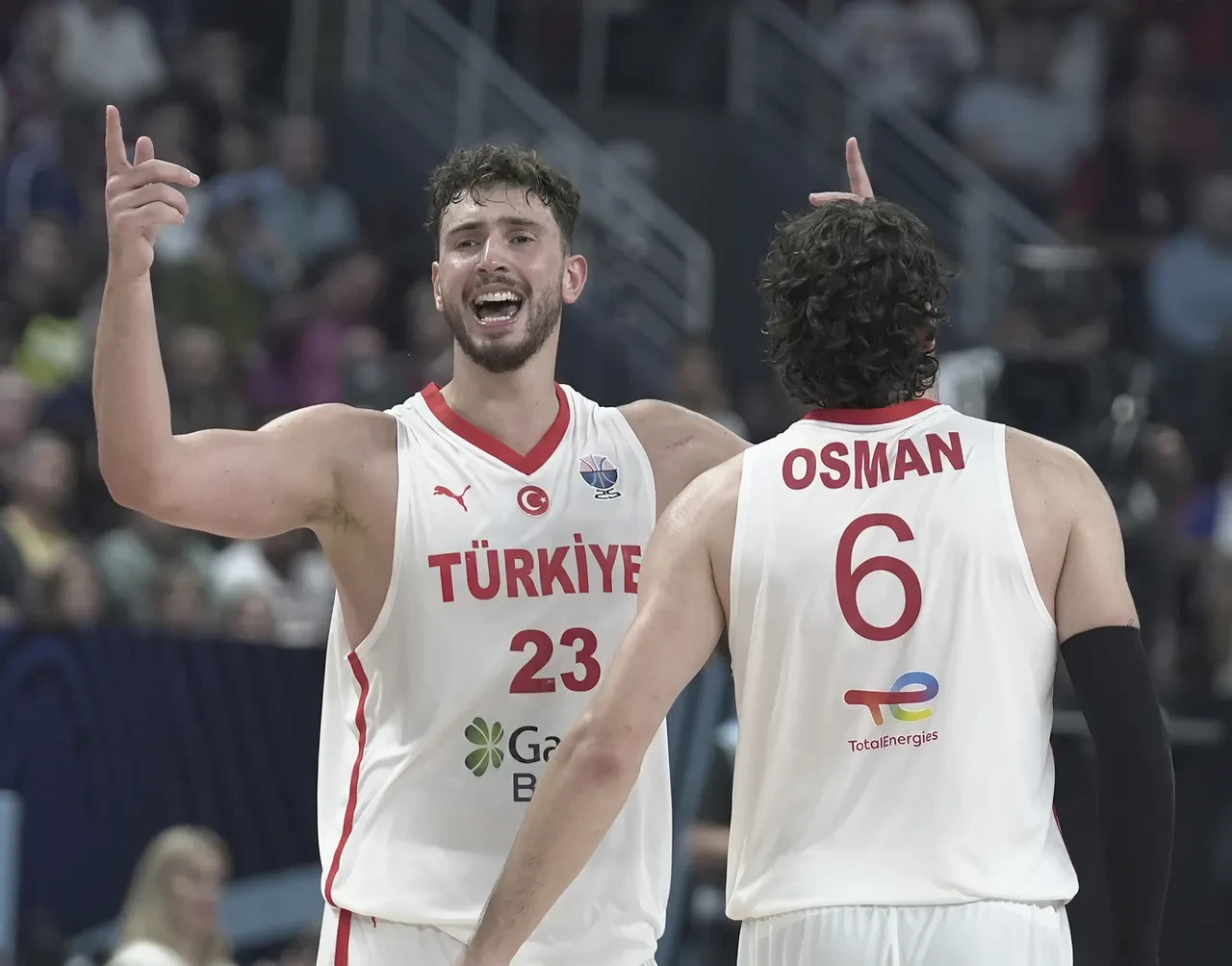 12 Dev Adam final aşkına parkeye çıkıyor! Rakip Yunanistan... Maç saat kaçta, hangi kanalda?