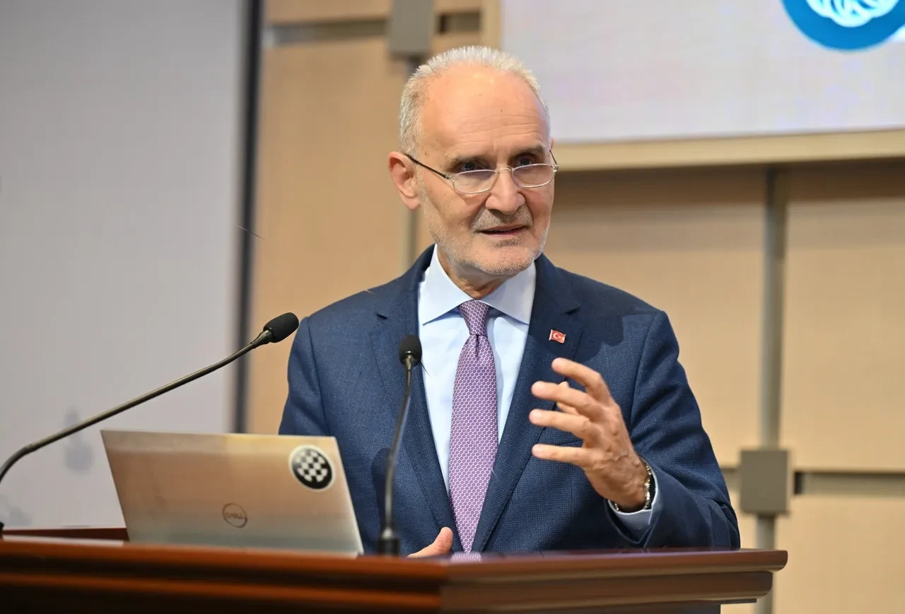 Avdagiç’ten uyarı: ihracatın negatif katkısı tersine çevrilmeli