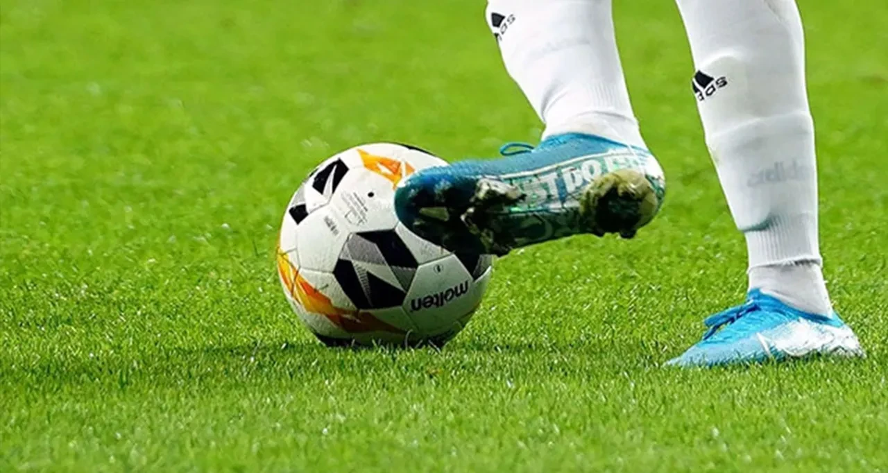 Bayer Leverkusen Eintracht Frankfurt maçı nereden izlenir, hangi kanalda? Can Uzun maç kadrosunda var mı?