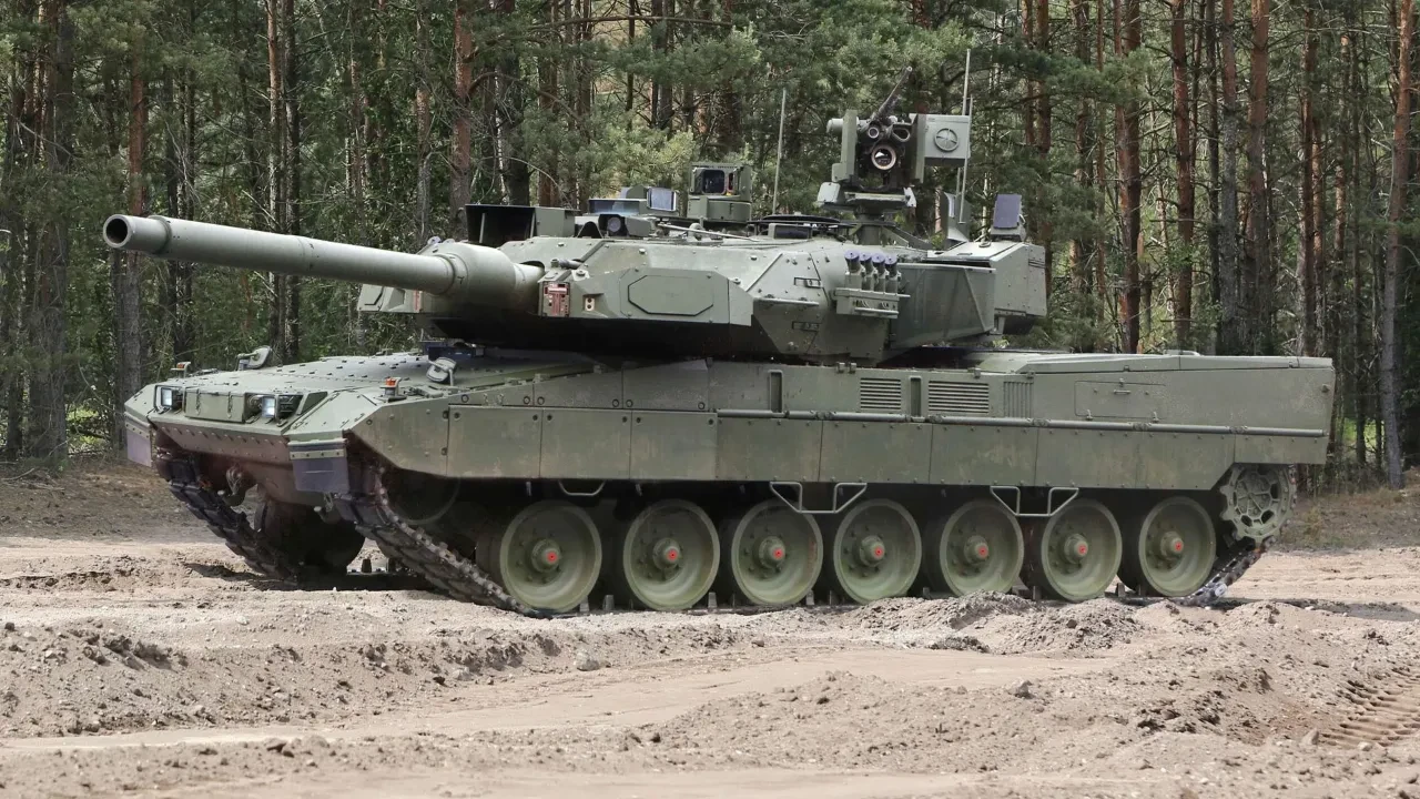 Çekya elini güçlendiriyor! Onlarca tank için Almanya'nın kapısını çaldılar