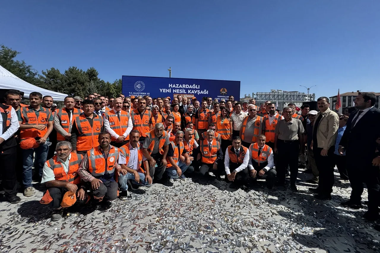 Hazardağlı Yeni Nesil Kavşağı açıldı