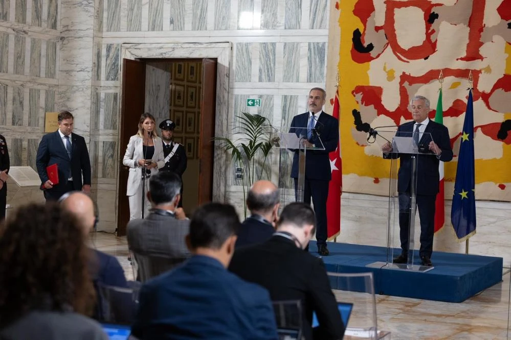 Fidan’dan Roma’da Netanyahu’ya sert uyarı!