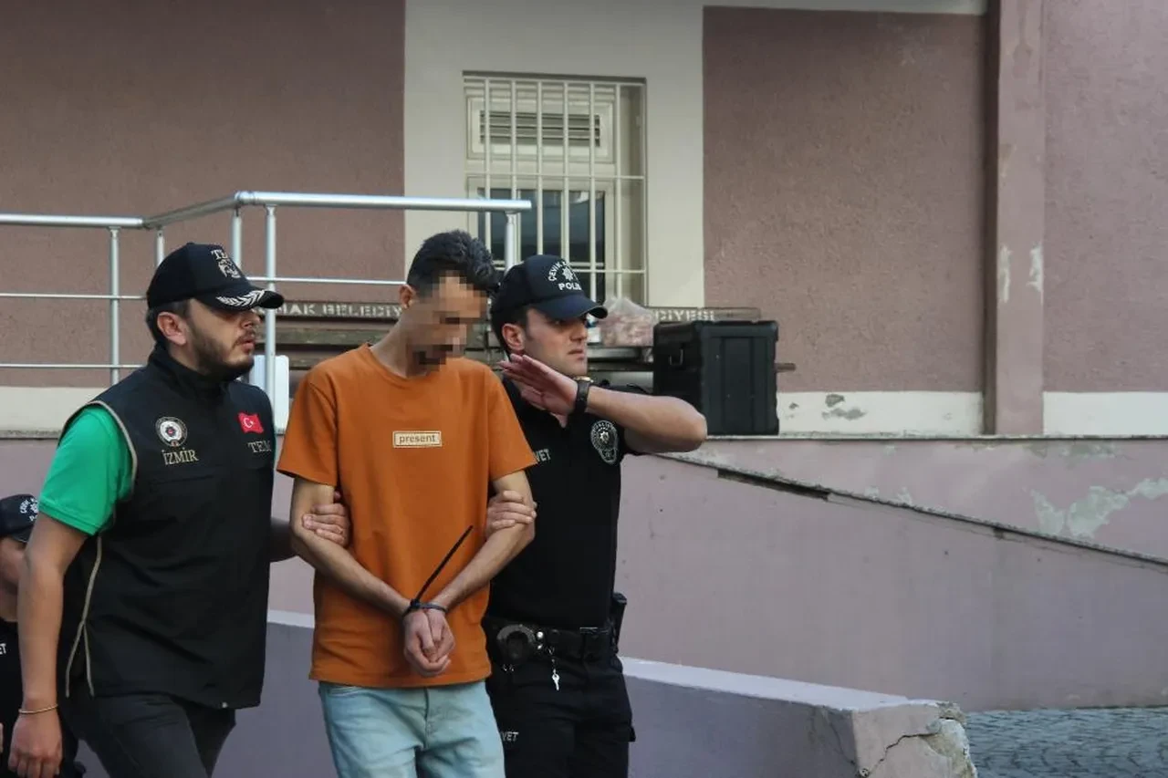 İzmir'deki karakol saldırısından yeni detay! Saldırının perde arkası ortaya çıktı: '16 yaşımı görmeyeceğim'