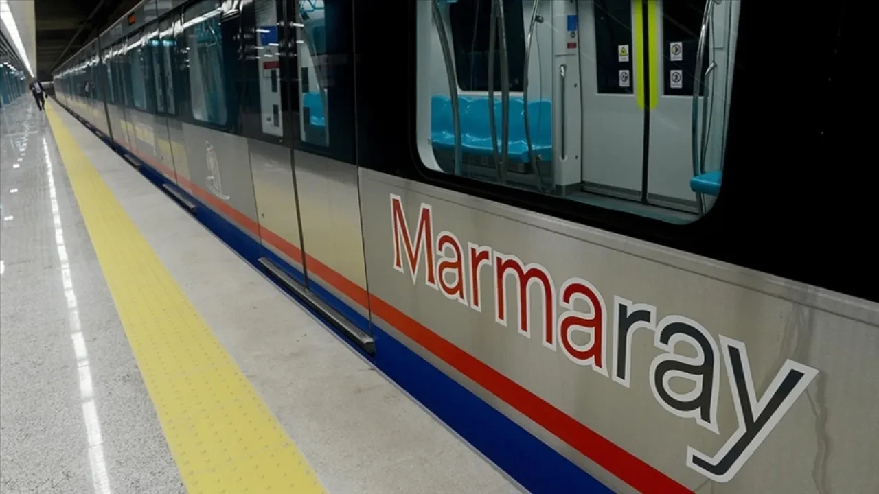 Marmaray kapalı mı, arıza mı var son dakika? Seferlerde aksama yaşanıyor