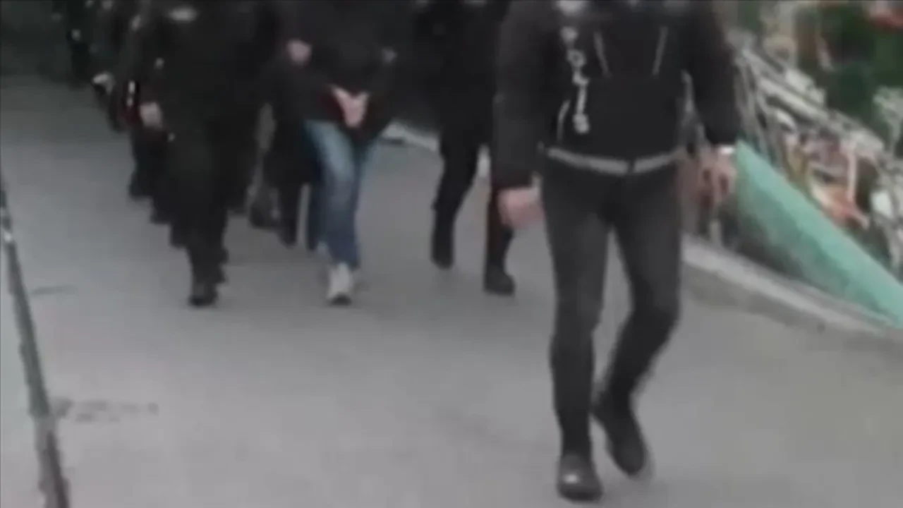 Sahte diploma soruşturmasında 44 şüpheli hakkında karar verildi