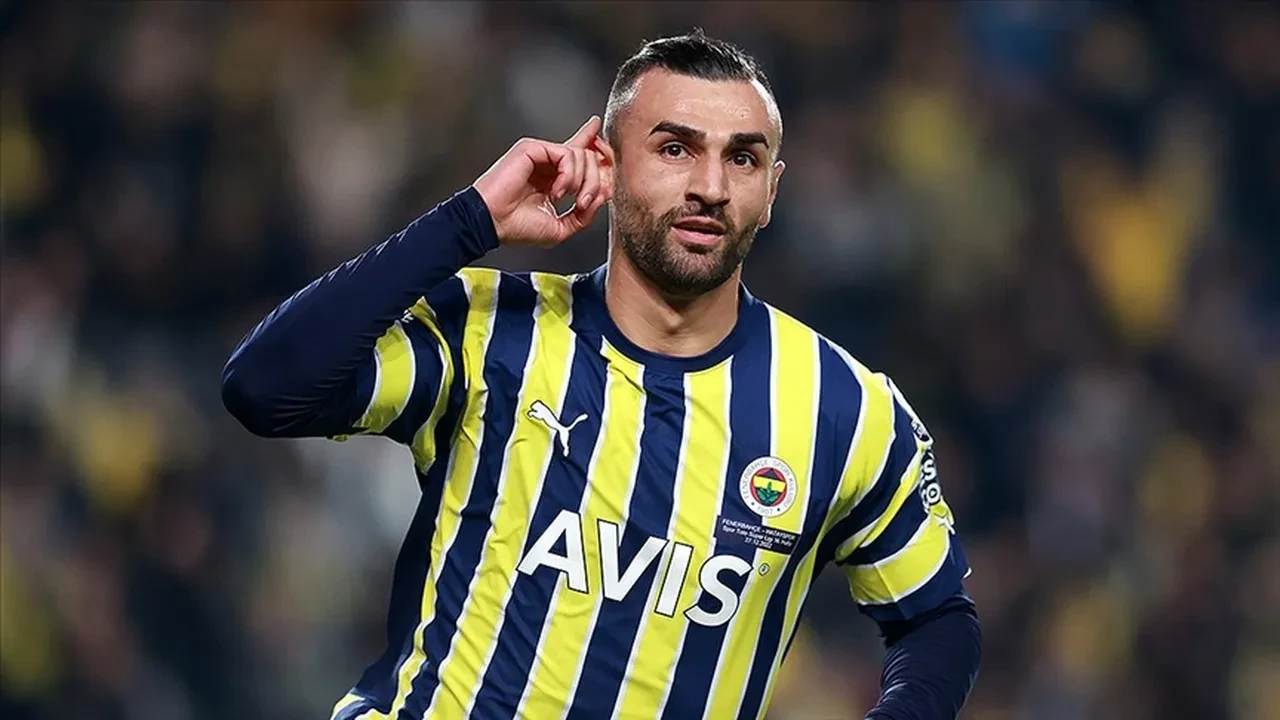 Serdar Dursun Süper Lig'e geri döndü! Yeni takımına imzayı attı