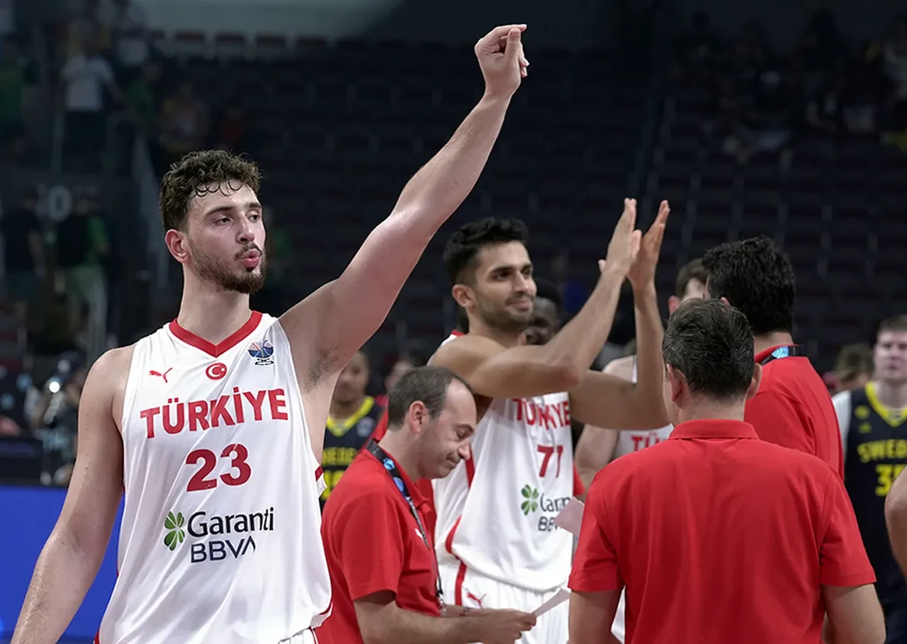 Türkiye Yunanistan maçı nerede, hangi ülkede oynanıyor? Final öncesi dev mücadele