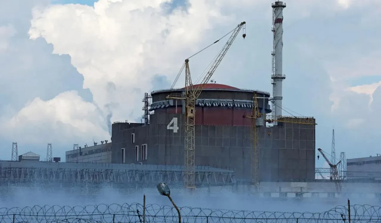 Ukrayna yürekleri ağza getirdi! Zaporijya Nükleer Güç Santrali'ne İHA'lı saldırı