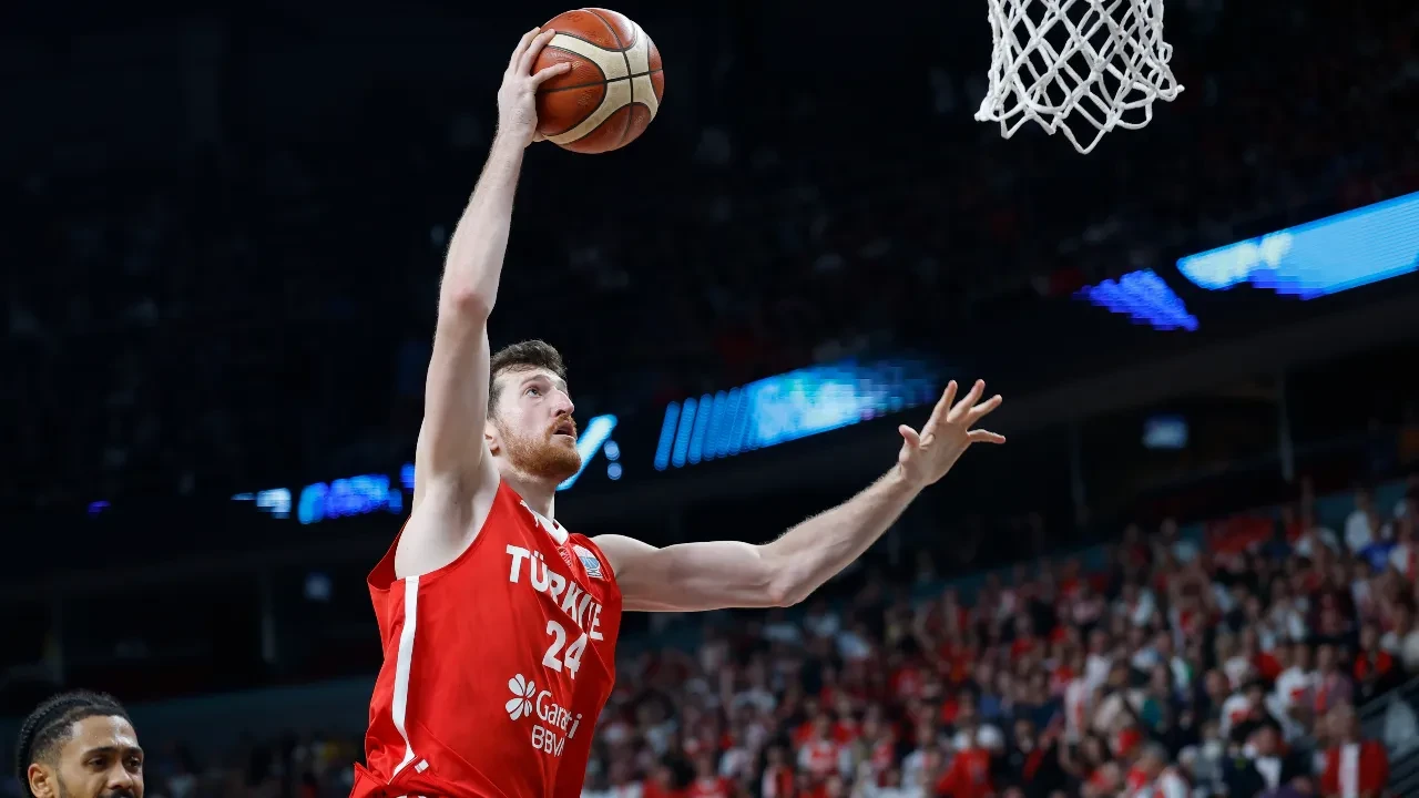 Yunanistan Türkiye maç sonucu kaç kaç? 12 Dev Adam EuroBasket 2025 finalinde
