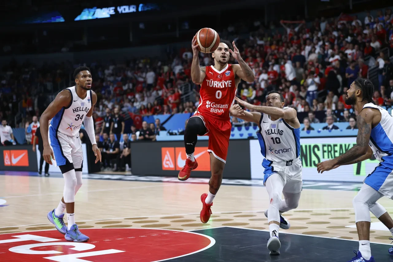 Yunanistan Türkiye maç sonucu kaç kaç? 12 Dev Adam EuroBasket 2025 finalinde