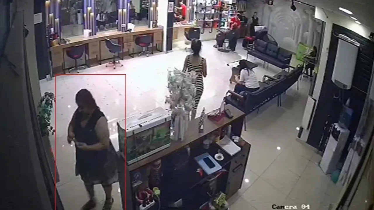Kuaförde tepeden tırnağa yenilendi! 'Sigara içeceğim' deyip para ödemeden kaçtı