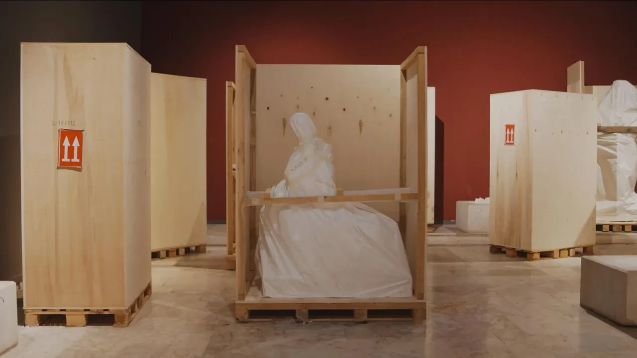 Antalya Arkeoloji Müzesi taşınıyor! Tarihi eserlerin taşınma şeklini görenler hayranlık duydu