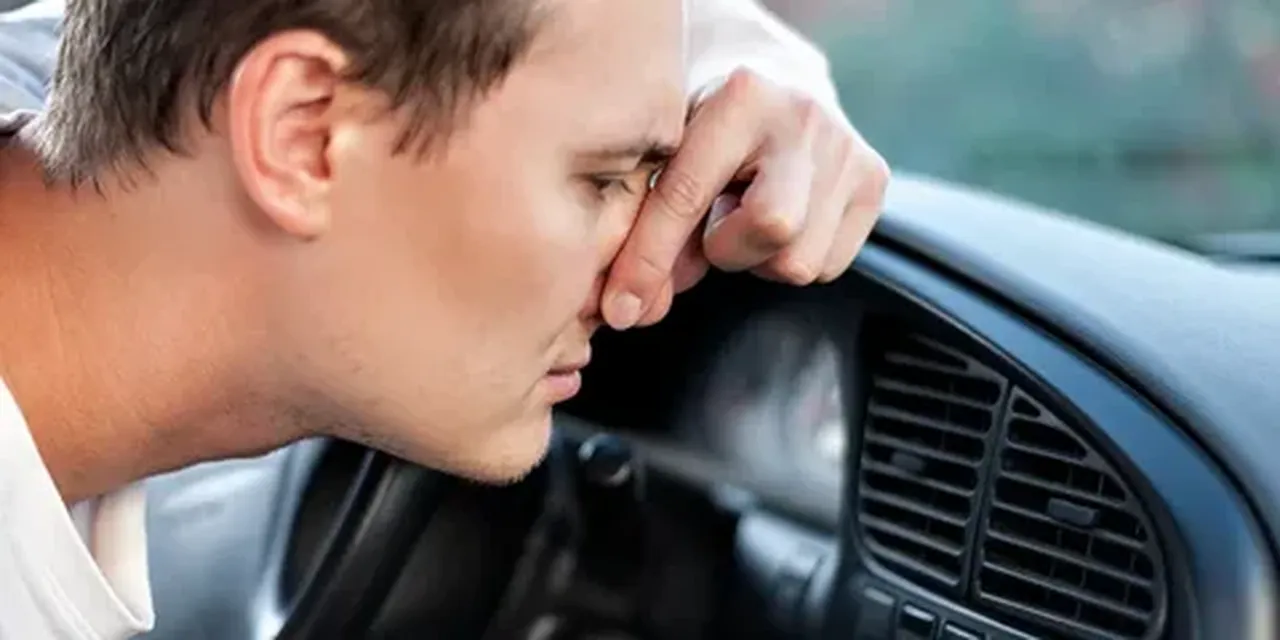 O sevdiğiniz "Yeni Araba Kokusu" aslında çok tehlikeli! Uzmanlar uyardı: Zehirli olabilir!