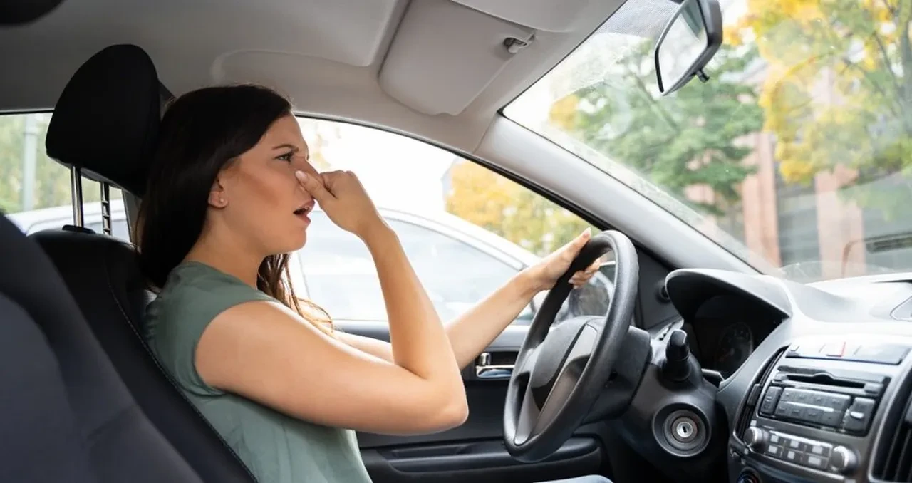 O sevdiğiniz "Yeni Araba Kokusu" aslında çok tehlikeli! Uzmanlar uyardı: Zehirli olabilir!