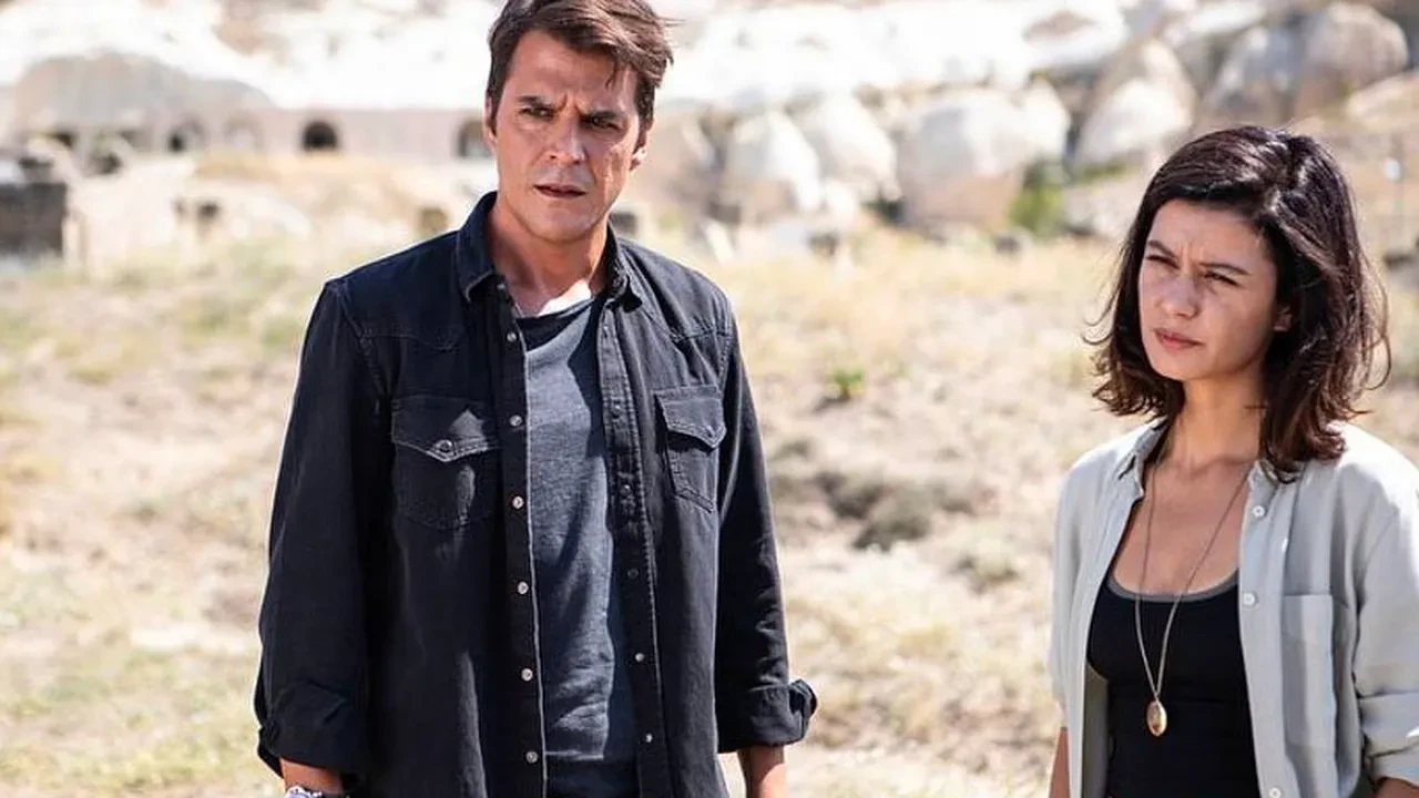 Atiye dizisi davasında ilginç iddia! Yazarlar geri adım atmıyor: 'İzlerken beynimden aşağı kaynar sular indi'