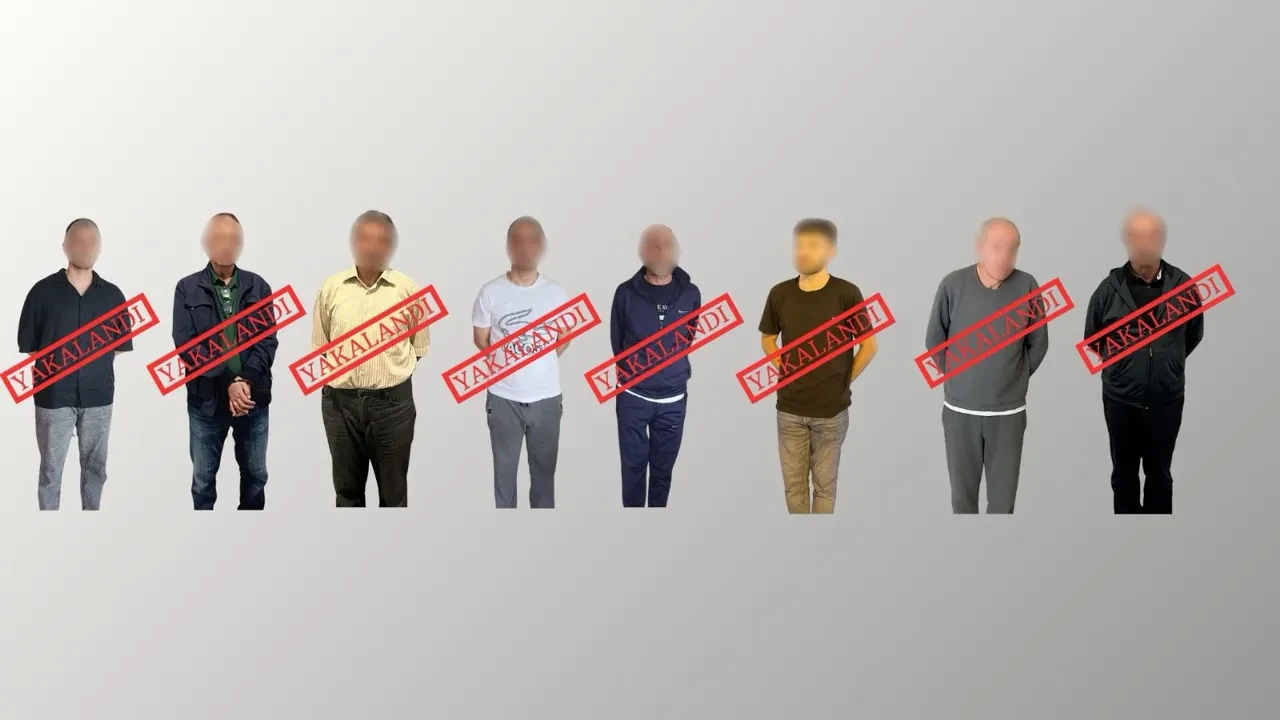 Bakan Yerlikaya duyurdu: Kırmızı bültenle aranan 6 suçlu Türkiye'ye getirildi