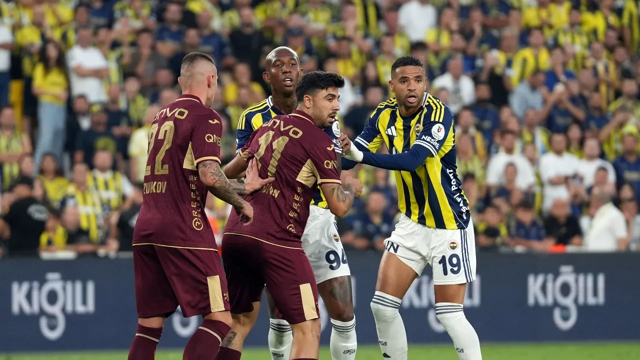 Fenerbahçe Trabzonspor maç sonucu kaç kaç? Üst üste üçüncü galibiyet