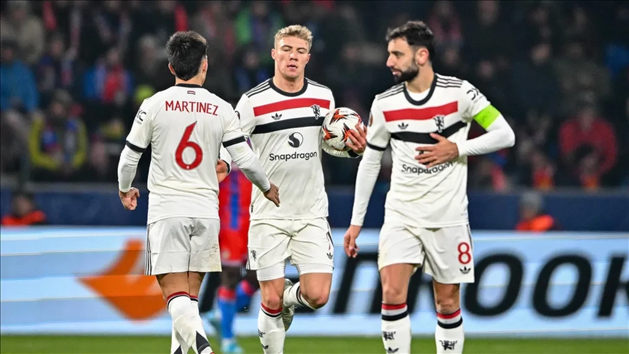 Manchester City Manchester United maçı nereden izlenir, hangi kanalda? Altay Bayındır maç kadrosunda!