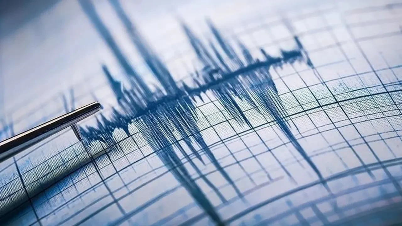 Van'da korkutan deprem! AFAD ve Kandilli duyurdu