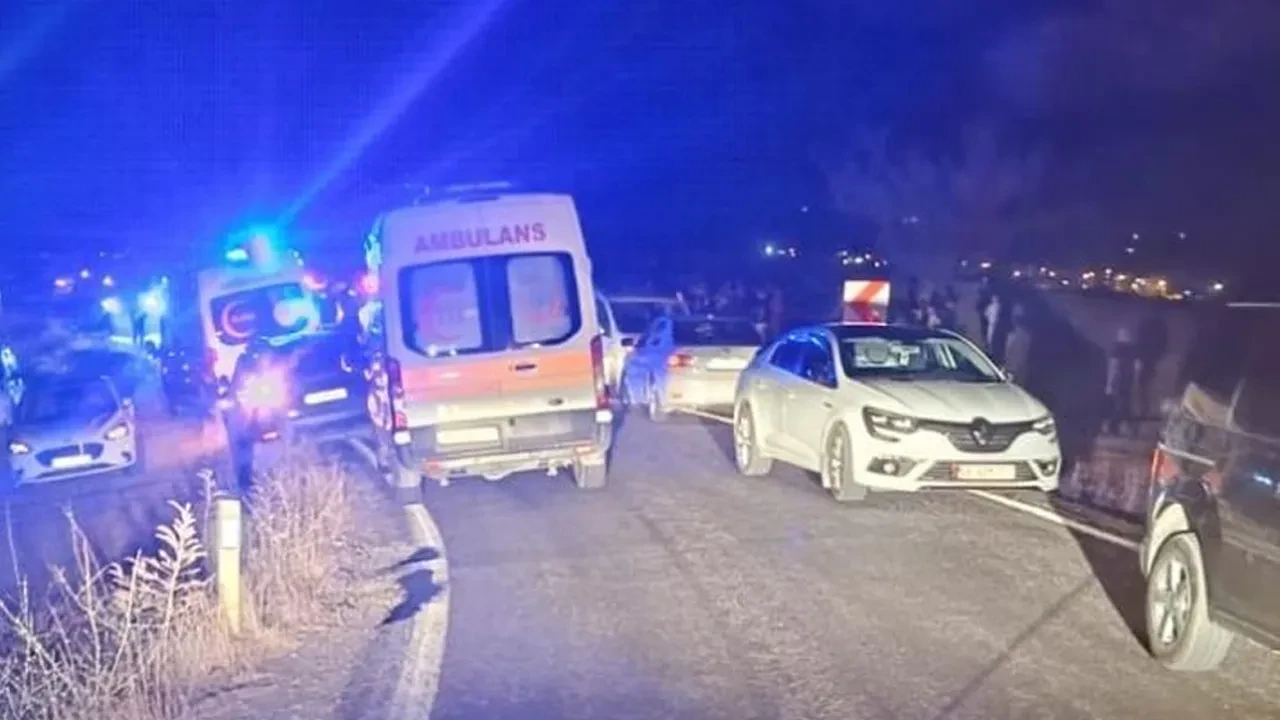 Batman'da silahlı saldırı: Araç tarayarak bir aileyi katlettiler