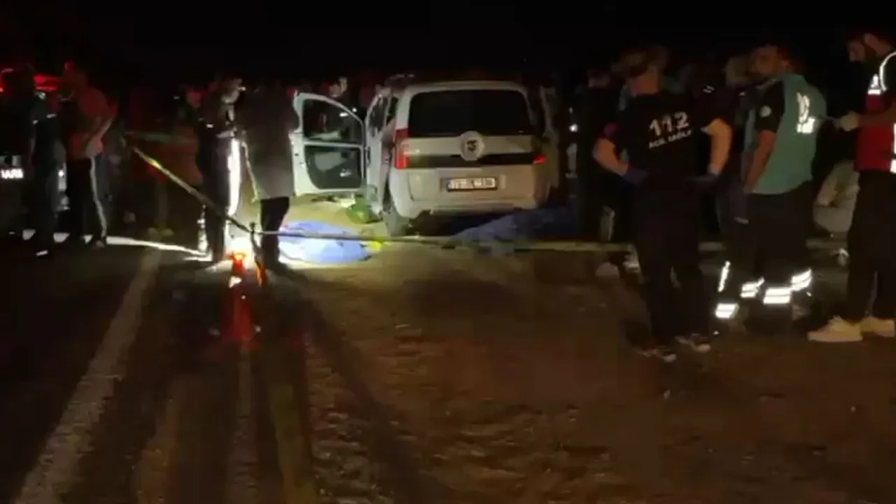 Batman'da silahlı saldırı: Araç tarayarak bir aileyi katlettiler