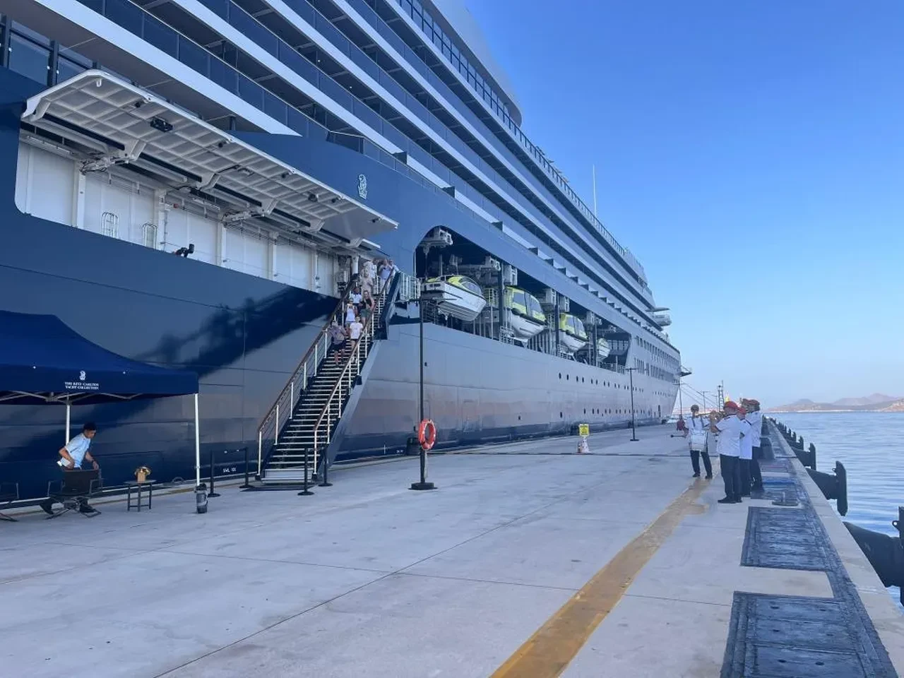 Bodrum'da dev gemiler! Gelen turistler en çok o 2 ülkeden