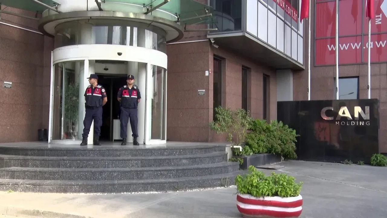 Can Holding soruşturmasında karar verildi! En kritik isim için ev hapsi