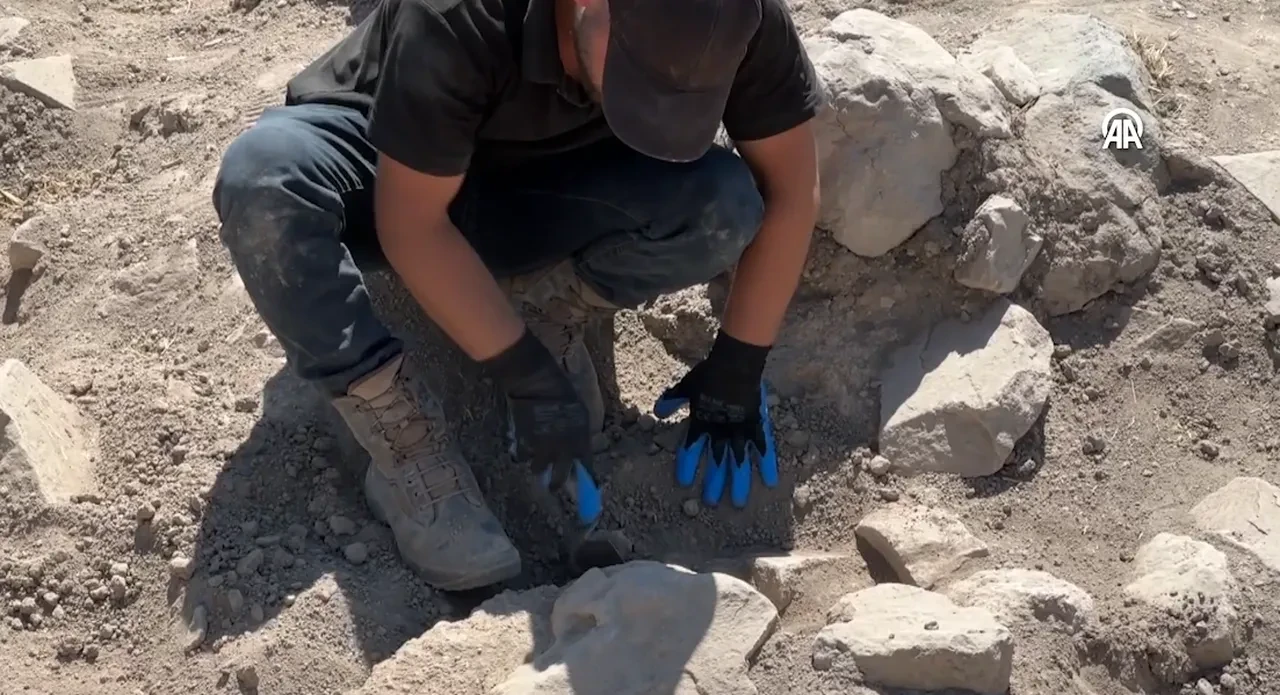 Elazığ'da şaşırtan keşif! Yaklaşık 6 bin yıllık: Dini ritüellerde kullanılıyordu