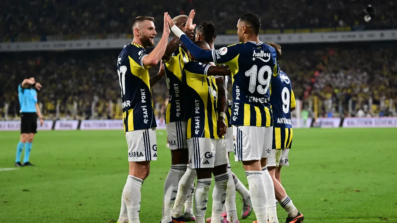 Fenerbahçe Alanyaspor maçında hangi futbolcular oynamayacak, eksik? Erteleme karşılaşmasında 5 yeni transfer forma giyemeyecek