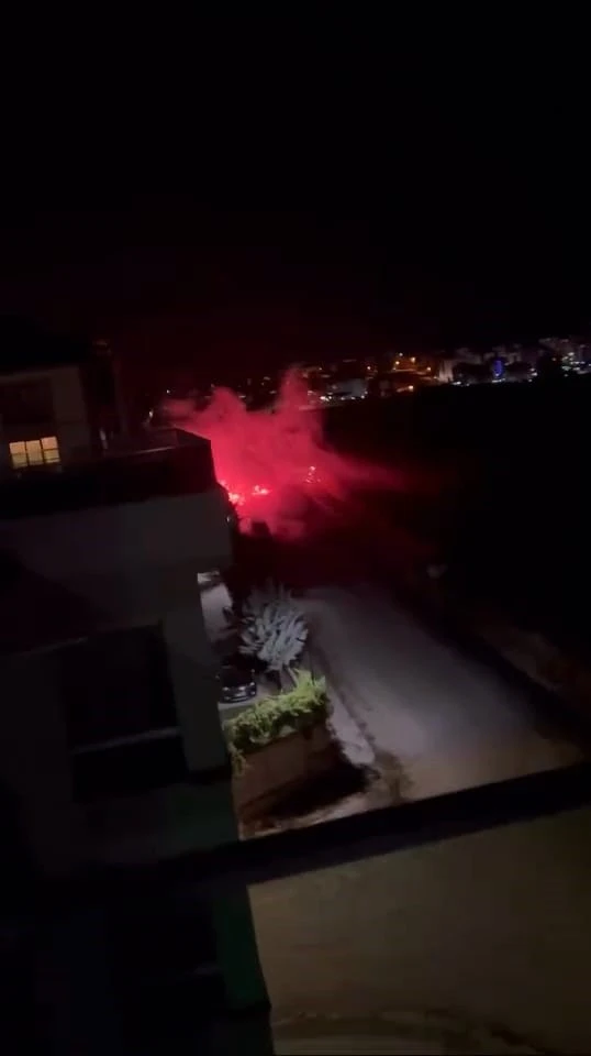 Bursa'da araçtan atılan havai fişek buğday tarlasında yangına yol açtı