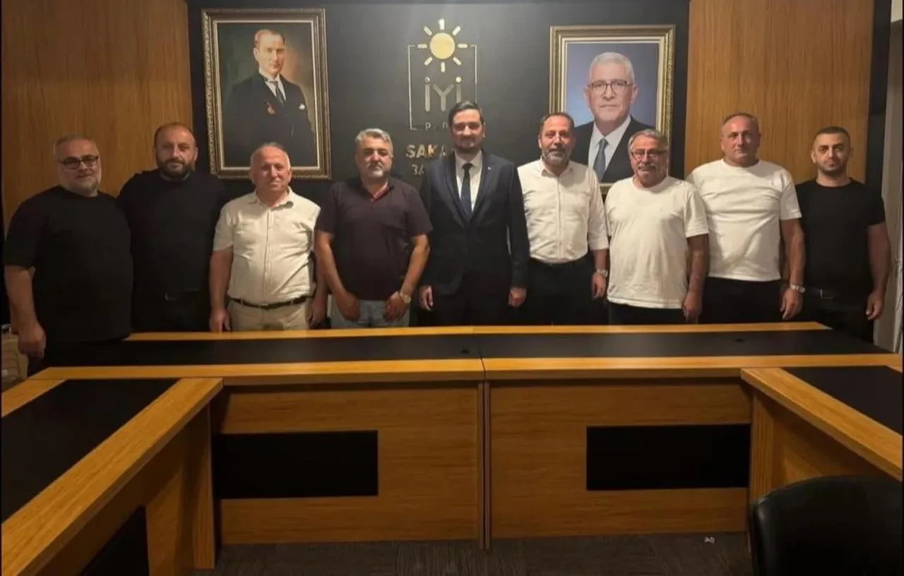 İYİ Parti'de istifa depremi! Sitem dolu sözler: "Kuruluş ilkelerinden uzaklaştı"