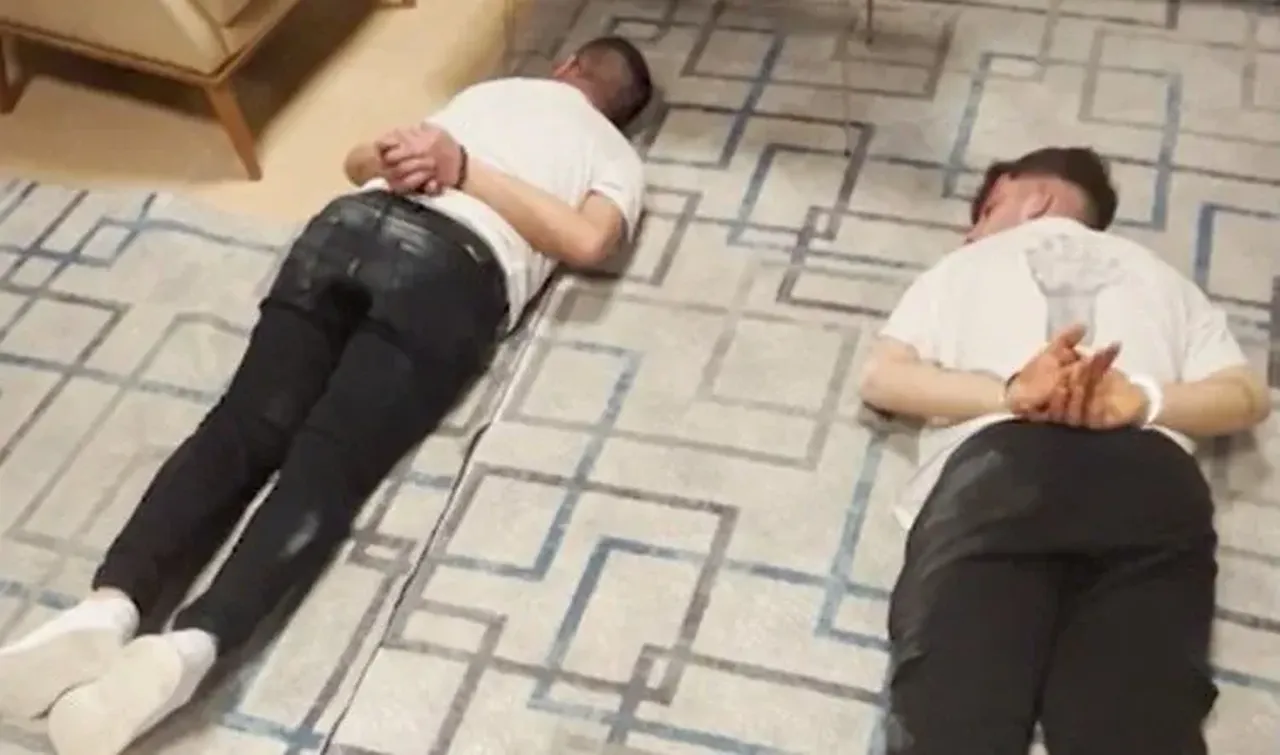 Kadınlara işkence ederek fuhşa zorlamışlar! Salondaki selektör sistemi şaşkına çevirdi