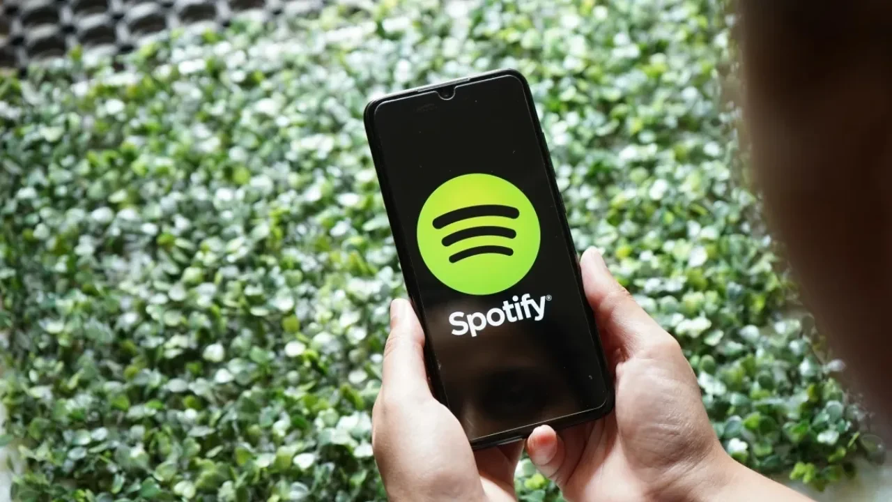 Spotify ücretsiz Premium macerasına noktayı koyuyor