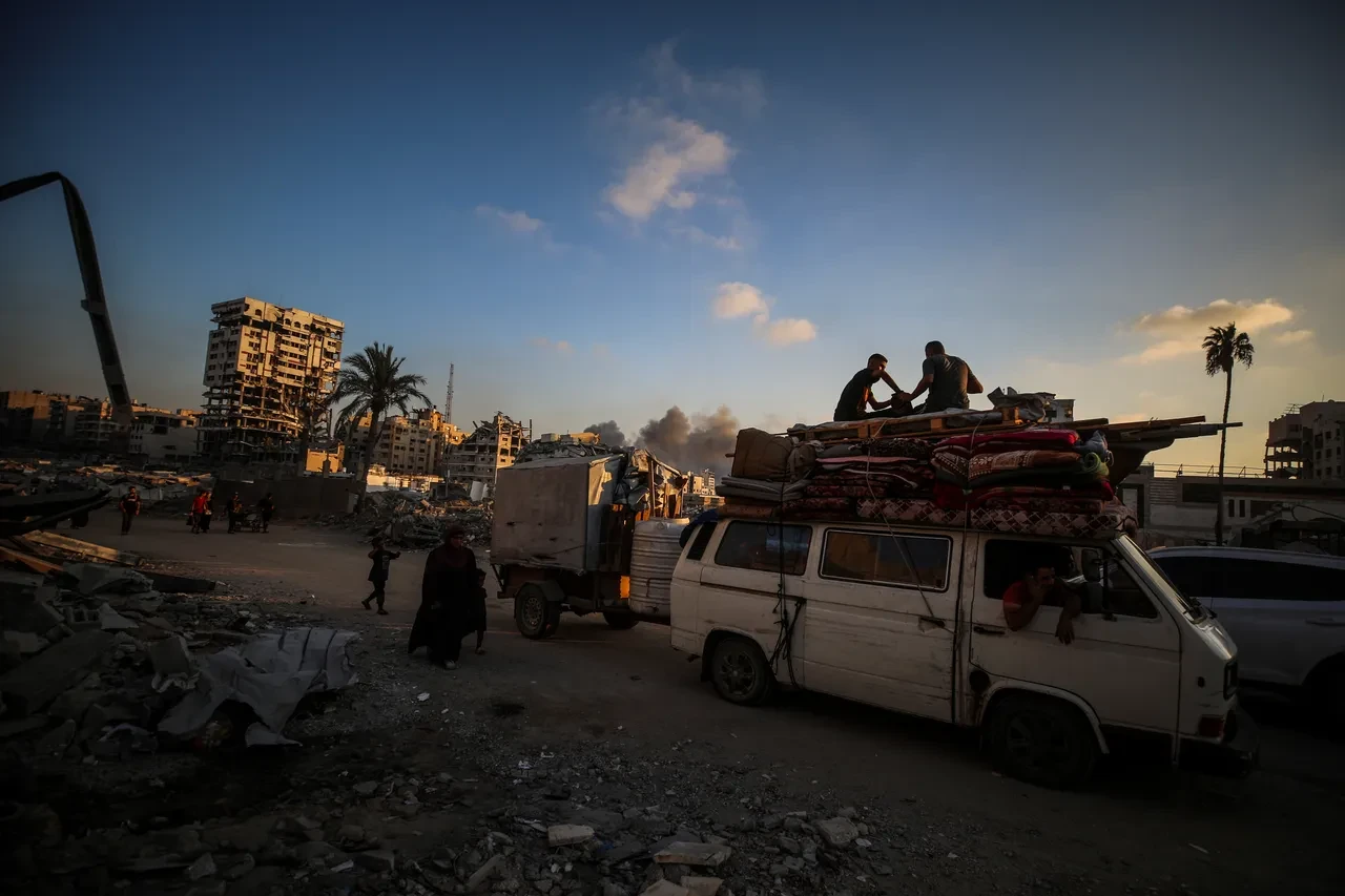 Yahudi aktrist Hannah Einbinder'den Filistin'e özgürlük çağrısı! Emmy törenine damga vurdu