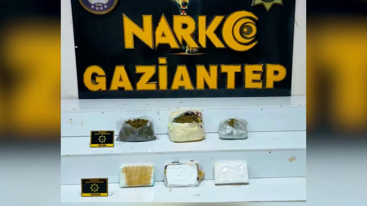 74 ilde büyük uyuşturucu operasyonu! Milyonlarca hap ele geçirildi