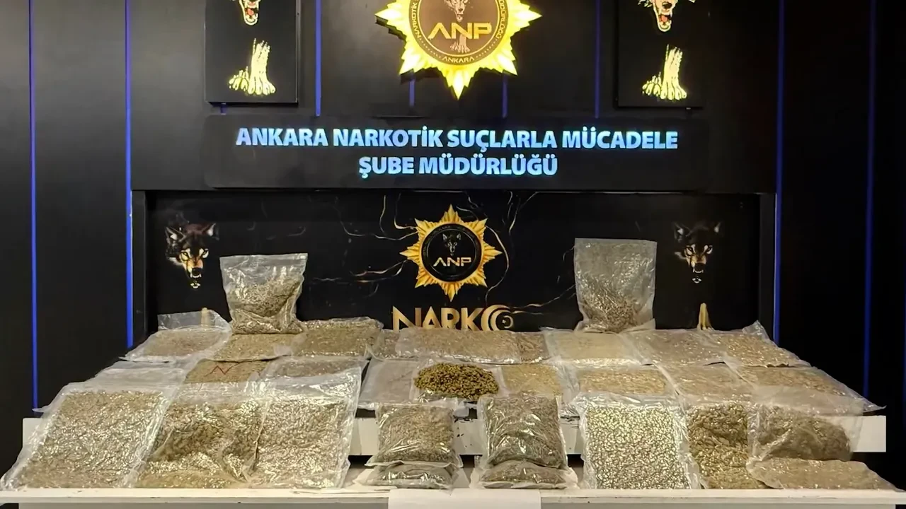 74 ilde büyük uyuşturucu operasyonu! Milyonlarca hap ele geçirildi